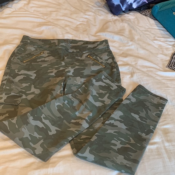 Justice Camo Leggings - Picture 3 of 5